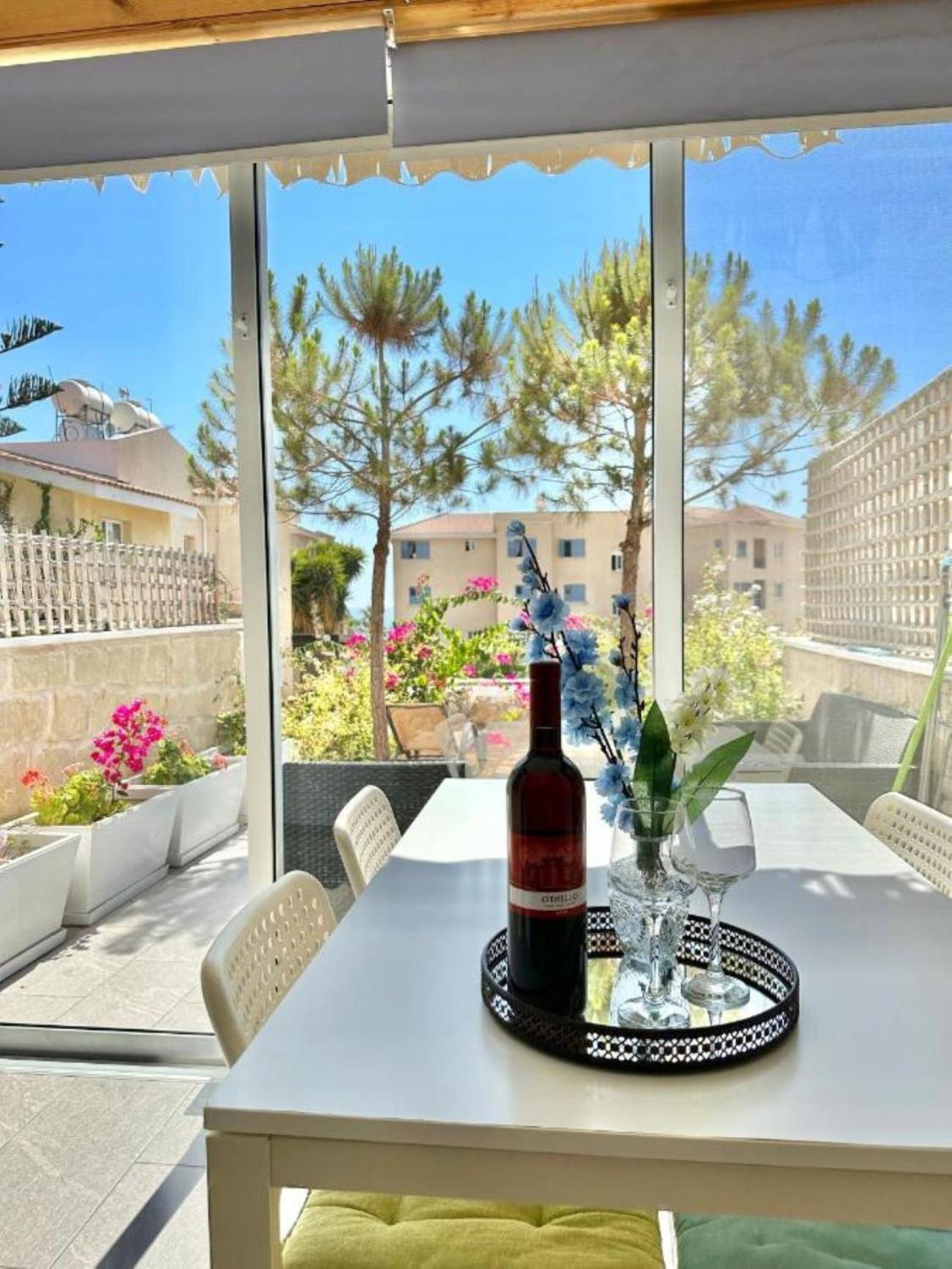 Paphos H&O Danaos Sea Breeze Apartment מראה חיצוני תמונה