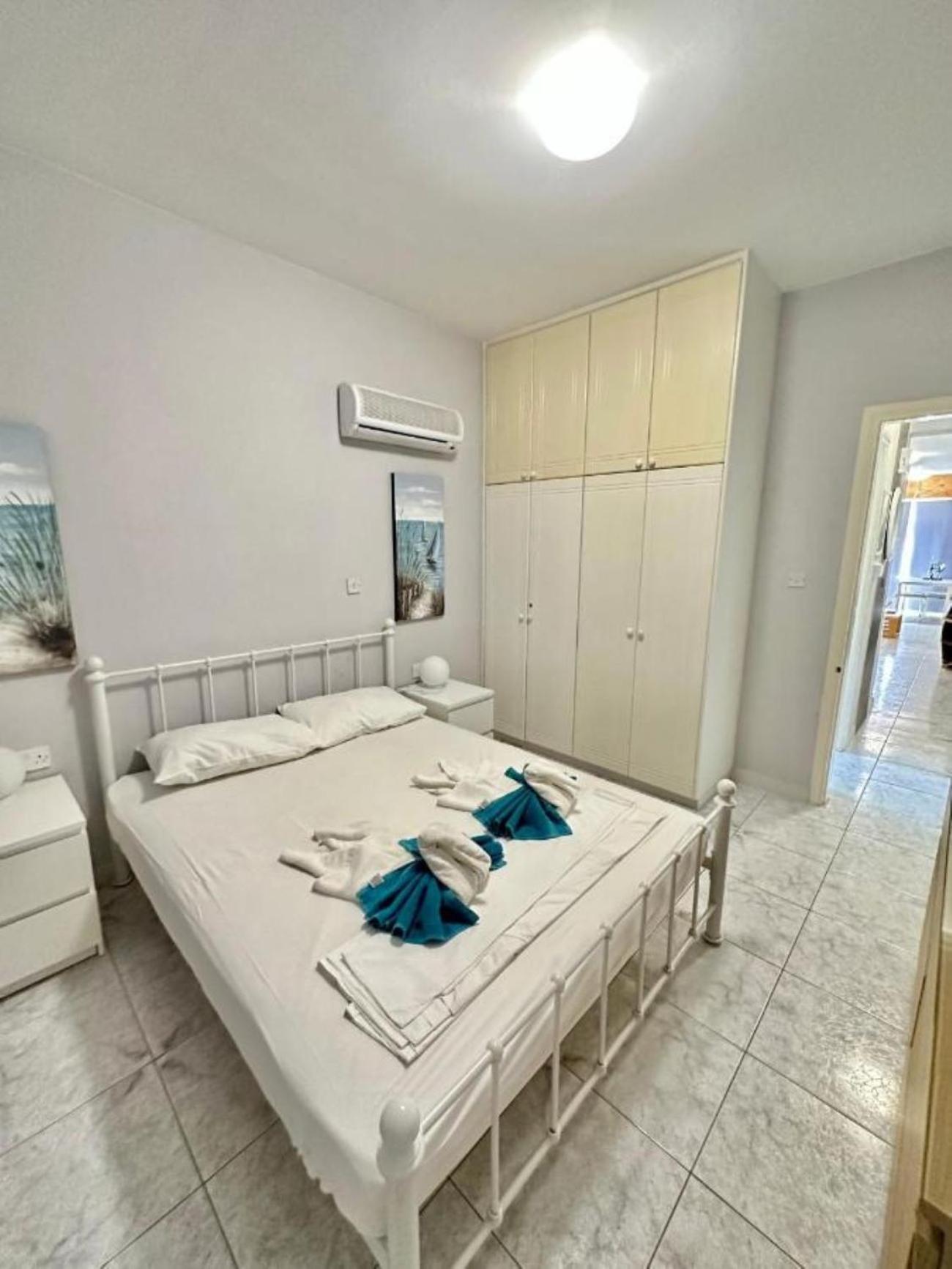Paphos H&O Danaos Sea Breeze Apartment מראה חיצוני תמונה